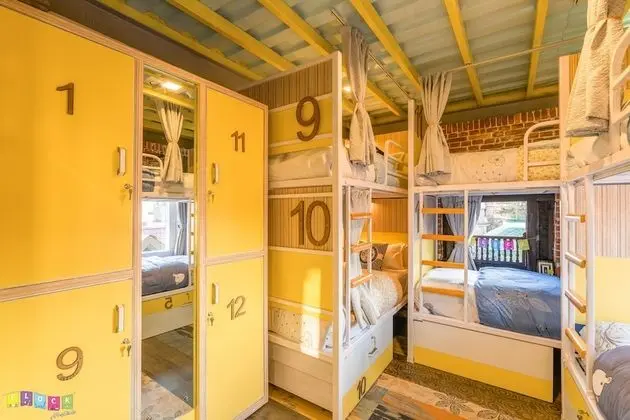 Deluxe Ortak Ranzalı Oda