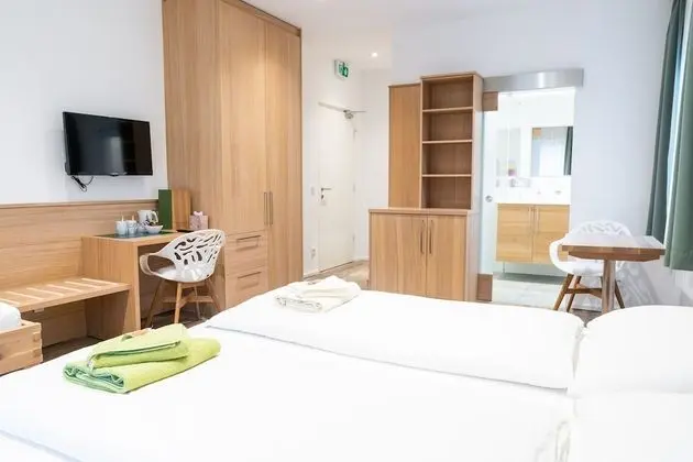 Comfort Tek Büyük Yataklı Oda