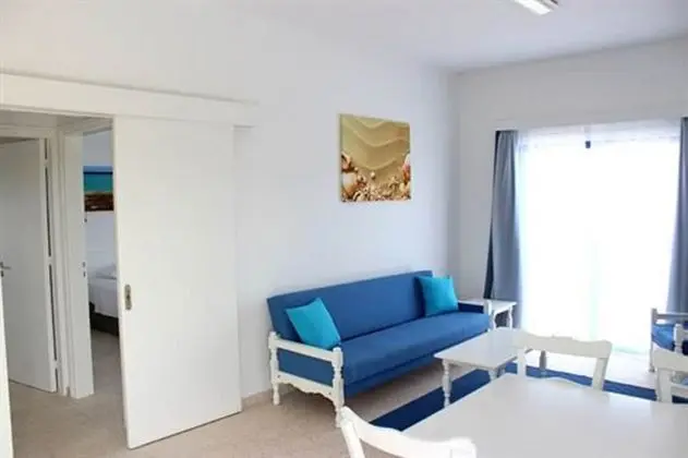 Apart Daire, 1 Yatak Odası, Havuz Manzaralı