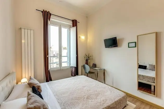 Standard Tek Büyük veya İki Ayrı Yataklı Oda, 1 Çift Kişilik veya 2 Tek Kişilik Yatak, Balkon