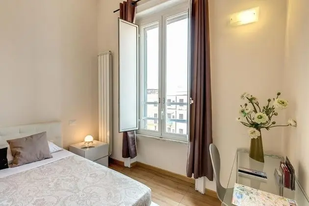 Standard Tek Büyük veya İki Ayrı Yataklı Oda, 1 Çift Kişilik veya 2 Tek Kişilik Yatak, Balkon