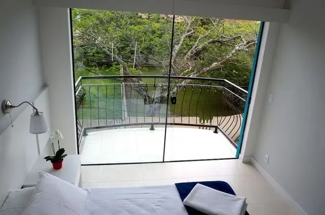 Tek Büyük Yataklı Oda, Balkon