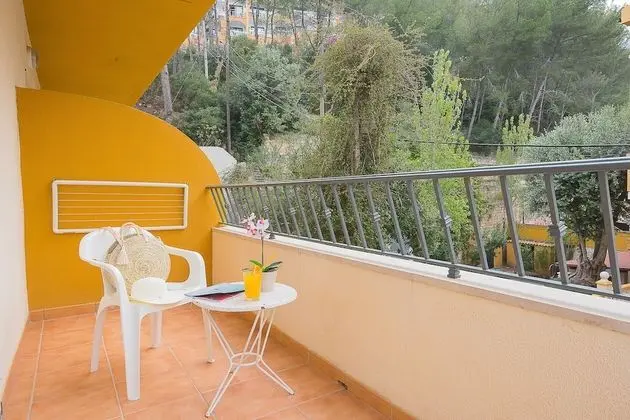 Tek Büyük Yataklı Oda, Balkon