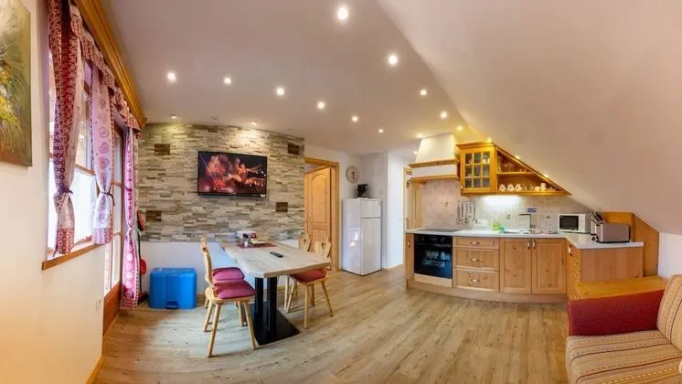 Comfort Apart Daire, 1 Yatak Odası, Balkon, Dağ Manzaralı