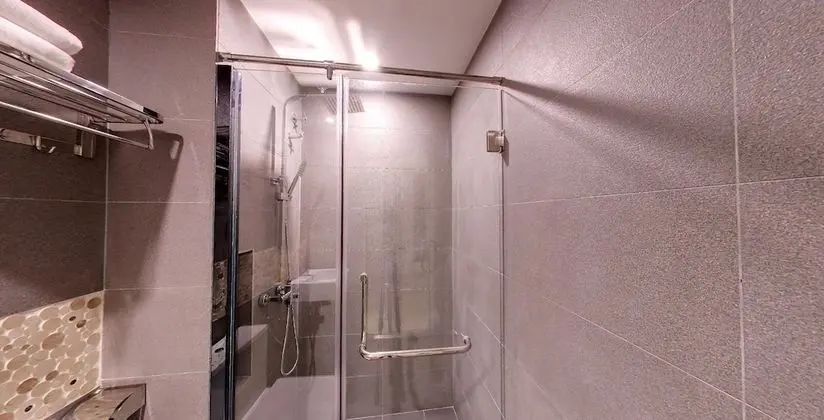 Premier Oda, Şehir Manzaralı (KL)