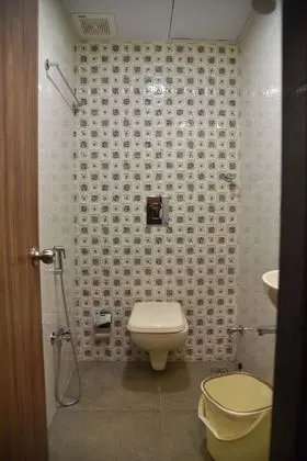 Deluxe Tek Büyük Yataklı Oda, 1 Çift Kişilik Yatak, Sigara İçilmez, Şehir Manzaralı