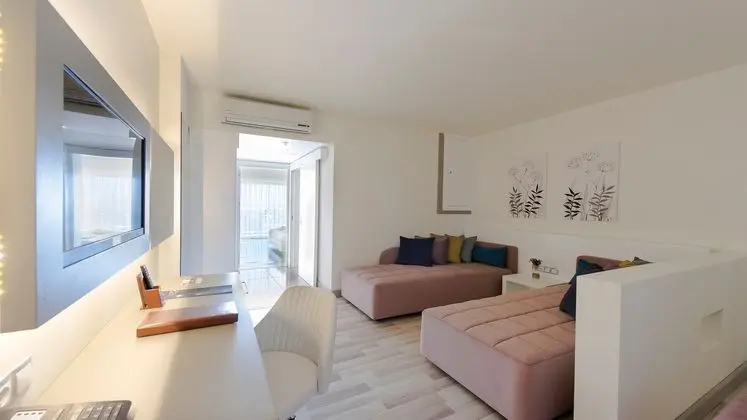 Aile Odası Kara Manzaralı