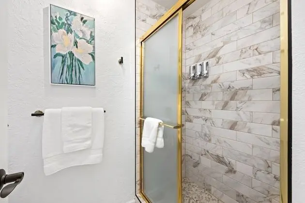Deluxe Stüdyo Süit, Birden Çok Yatak