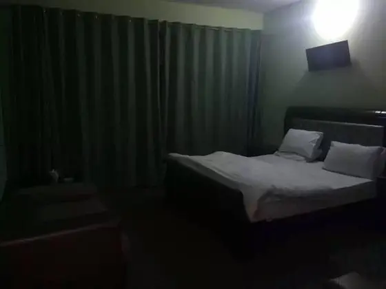 Executive Tek Büyük Yataklı Oda