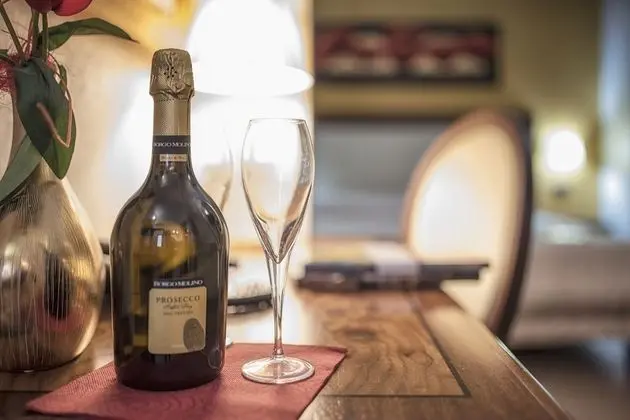 Junior Süit (con vasca idromassaggio)