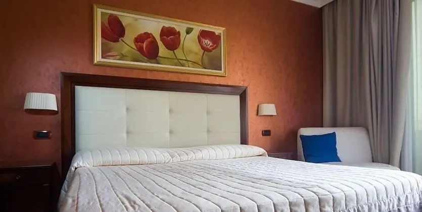 Superior Tek Büyük Yataklı Oda