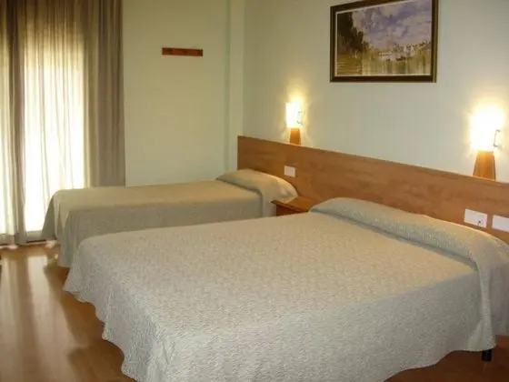 Tek Büyük Yataklı Oda (extra bed)