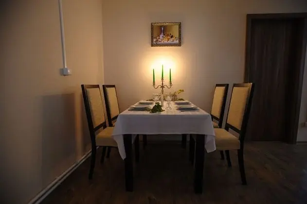 Family Kır Evi (4 adults)