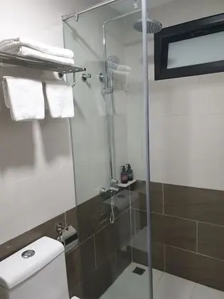 Basic Tek Büyük veya İki Ayrı Yataklı Oda