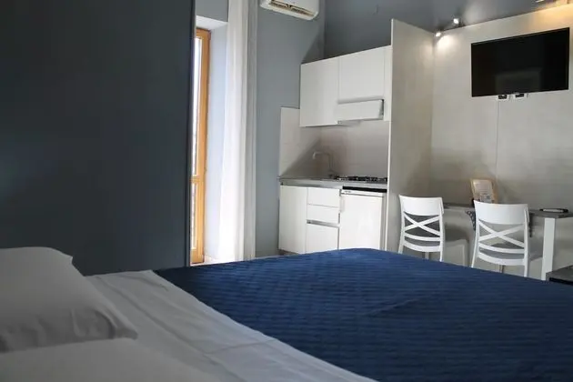 Comfort Tek Büyük Yataklı Oda