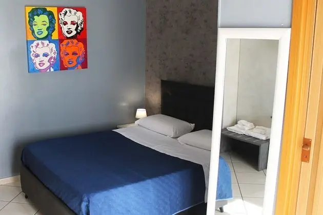 Comfort Tek Büyük Yataklı Oda