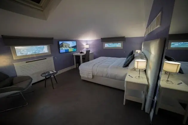 Superior Tek Büyük veya İki Ayrı Yataklı Oda