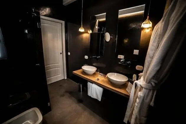 Superior Tek Büyük veya İki Ayrı Yataklı Oda