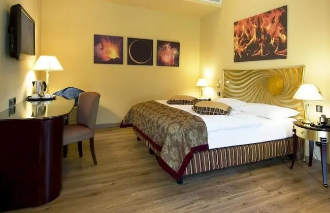 Superior Oda, Sıcak Su Küveti