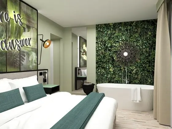 Superior Tek Büyük Yataklı Oda (Bathtub and Shower)