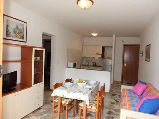 Apart Daire, 2 Yatak Odası (B30041)