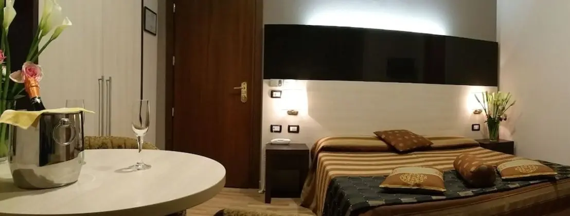 Deluxe Tek Büyük veya İki Ayrı Yataklı Oda