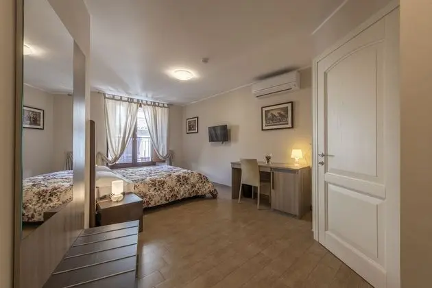 Superior Tek Büyük veya İki Ayrı Yataklı Oda