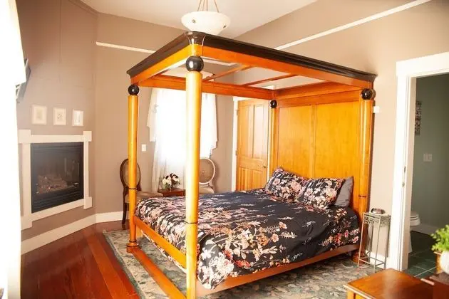 Daisy Room