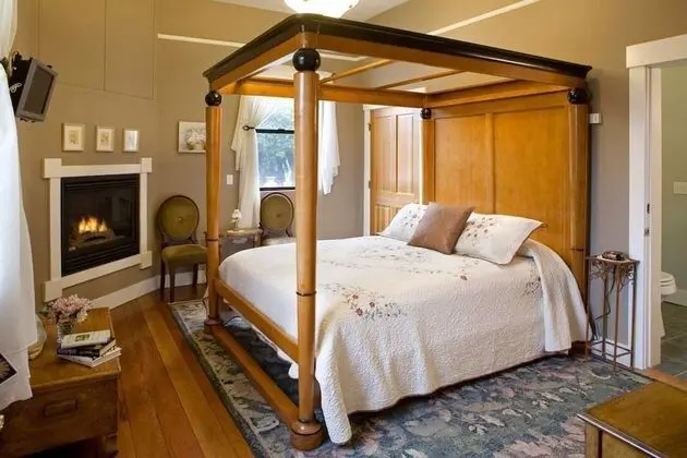 Daisy Room