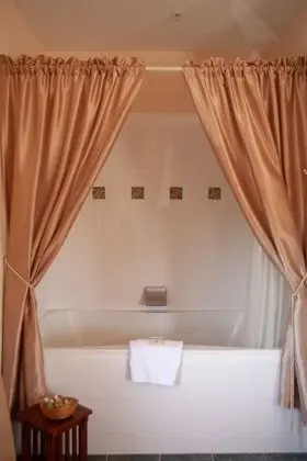 Heather Room