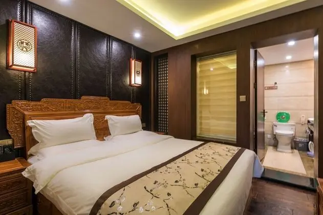 Design Tek Büyük Yataklı Oda