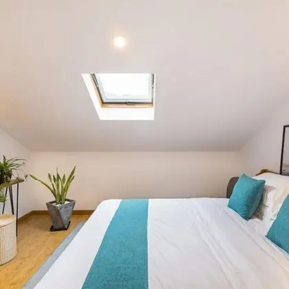 Classic Tek Büyük Yataklı Oda