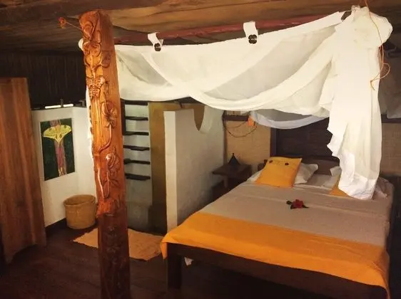 Classic Tek Büyük Yataklı Oda, Plaj Manzaralı (Grenouille, Papillon )