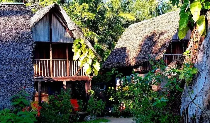 Classic Tek Büyük Yataklı Oda, Plaj Manzaralı (Maki, Foudia )