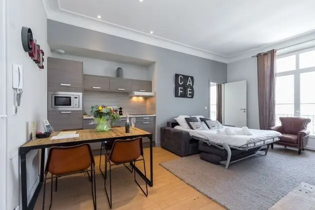 Standard Apart Daire, 2 Yatak Odası, Mutfak