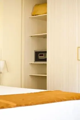 Executive Tek Büyük Yataklı Oda