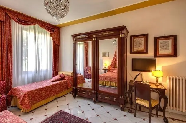 Dört Kişilik Oda