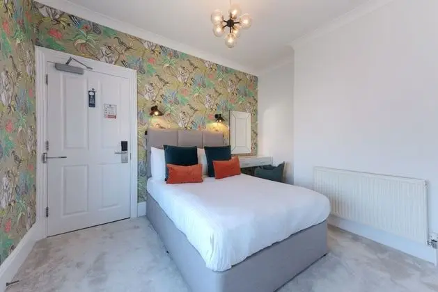 Standard Double Room with Shower
