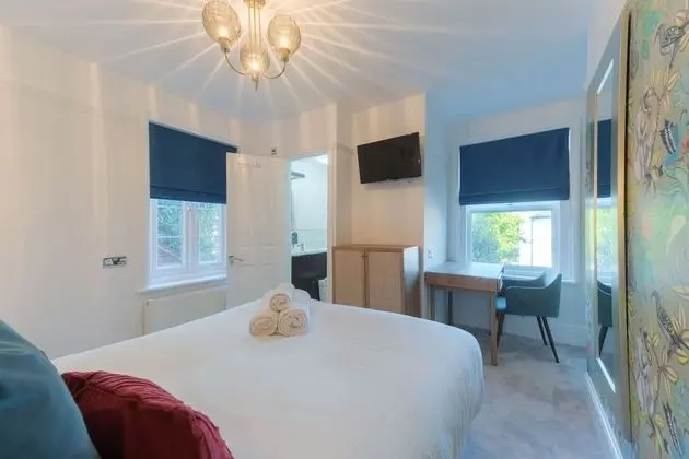 Standard Double Room with Shower