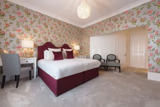 Executive Twin Room with Shower
