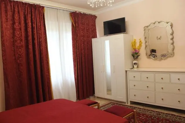 Üç Kişilik Oda, Özel Banyo (External)