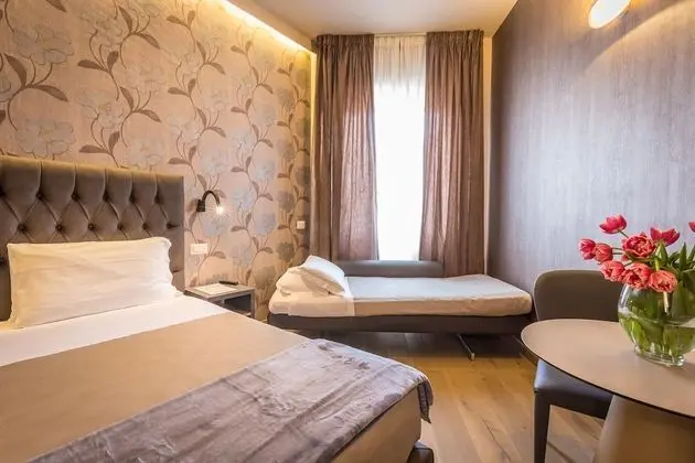 Comfort Tek Büyük Yataklı Oda