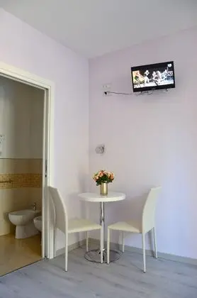 Üç Kişilik Oda
