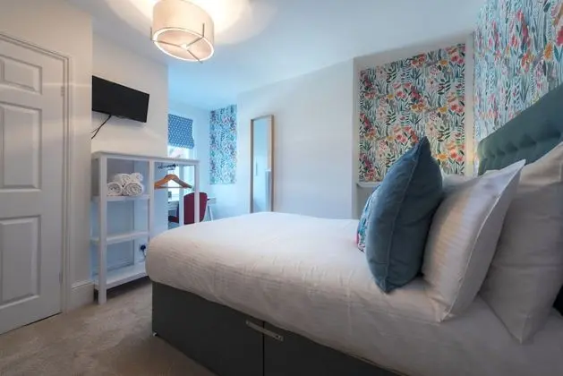 Standard Double Room with Shower