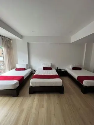 Classic Üç Kişilik Oda