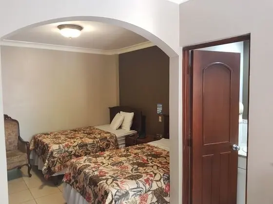 Comfort Tek Büyük Yataklı Oda
