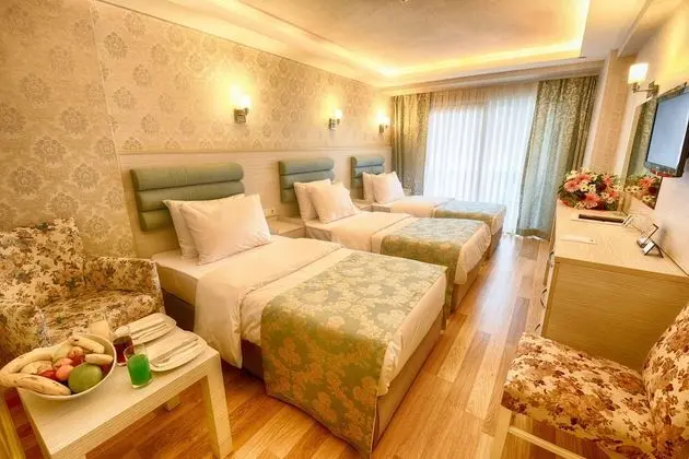 Deluxe Üç Kişilik Oda, 3 Tek Kişilik Yatak