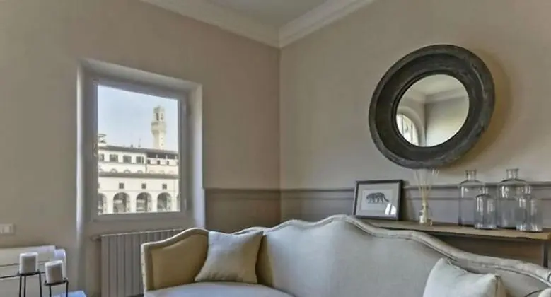 Luxury Apart Daire, 2 Yatak Odası (Location: Via De' Bardi 58)