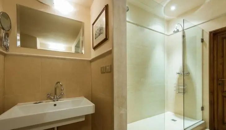 Royal Apart Daire, 3 Yatak Odası, Veranda (Location: Via De' Bardi 33)