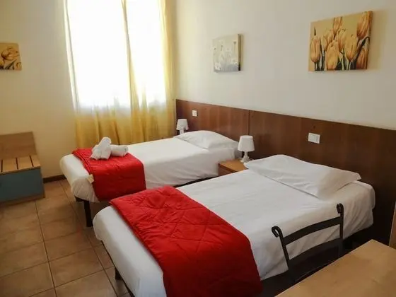 Tek Büyük Yataklı Oda